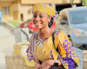 CIKAKKEN TARIHIN MARYAM YAHAYA
