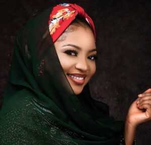 CIKAKKEN TARIHIN AISHA ALIYU TSAMIYA