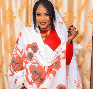 CIKAKKEN TARIHIN HALIMA ATETE